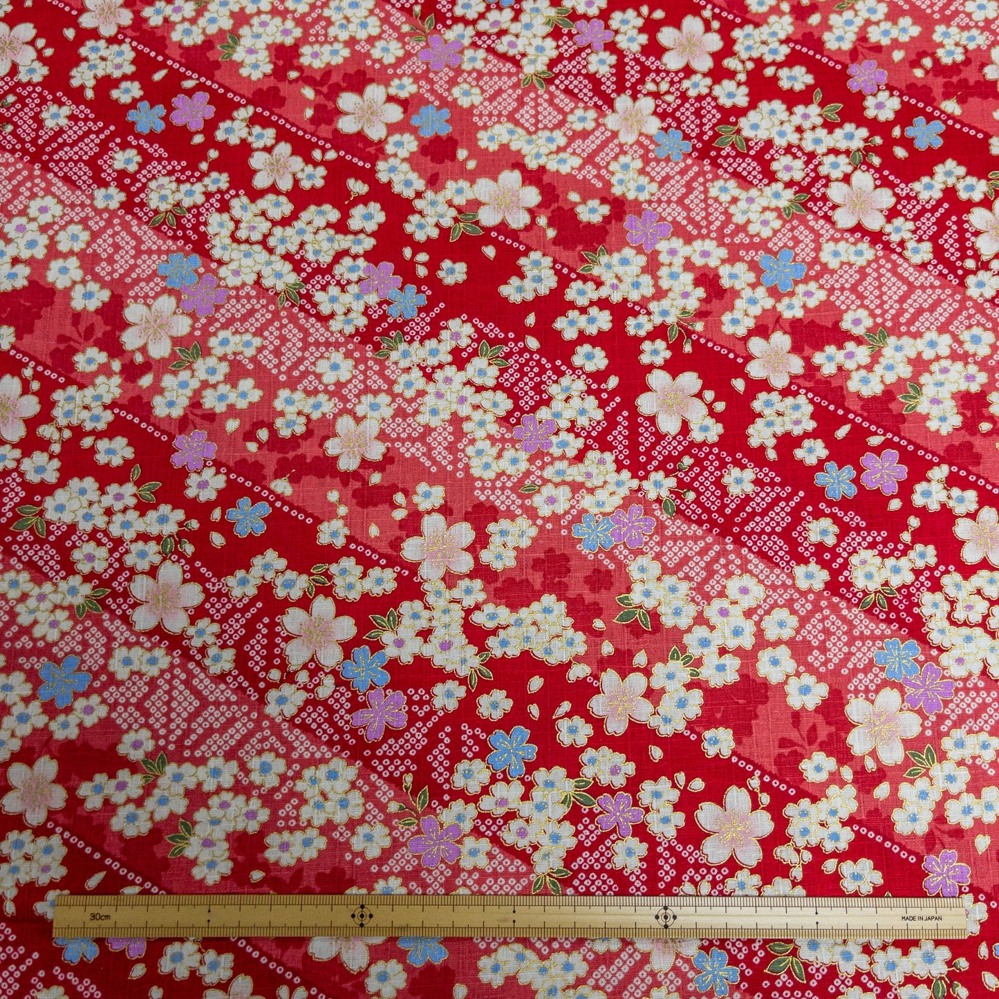 Japan | japanese hot stamping flower pattern 燙金斜紋櫻花 | cotton printed poplin 竹節純棉