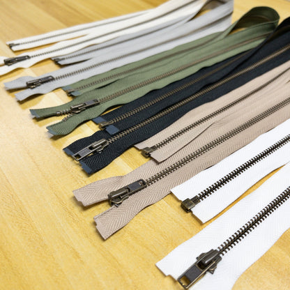 YKK bronze metal open ended separating zipper 60cm 6colors YKK古銅金屬開尾拉鍊 60cm 6色