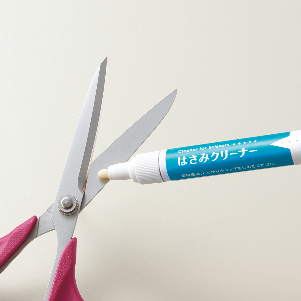 [日本] Clover 剪刀清潔筆